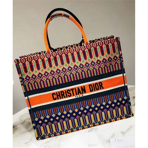 bolsa christian dior playa|bolso dior online.